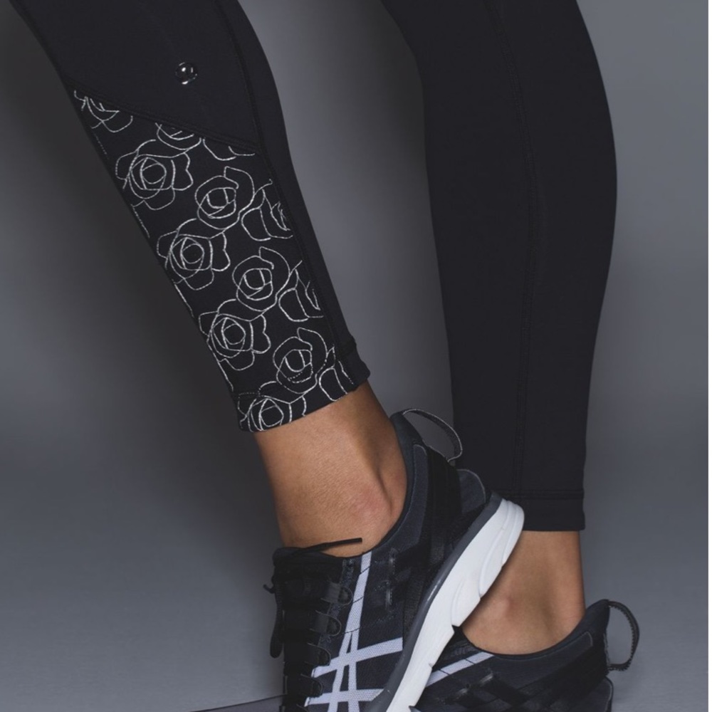 Rare🍋 Lululemon Lucent Ice Queen 7/8 Tight